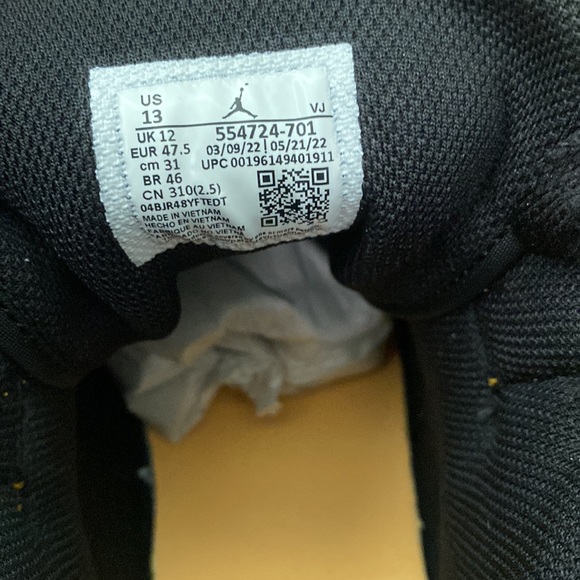 Jordan AJ 1 Mid size 13 - Picture 4 of 4